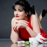 Какой самый лучший подарок подруге